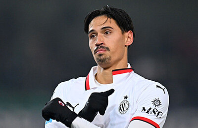 серия А Италия, Милан, Тиджани Рейндерс