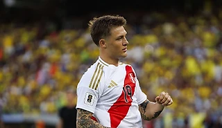 Сборная Перу страдает перед матчем с Россией: пролет мимо ЧМ, проблемы с рейсом и минус 2 дня тренировок