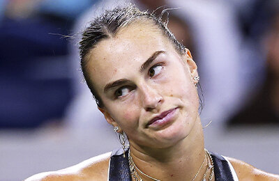Алекс де Минаур, Новак Джокович, US Open, Карлос Алькарас, Наоми Осака, ATP, Каролина Мухова, Тэйлор Фриц, Лоренцо Музетти, Джессика Пегула, Аманда Анисимова, Ига Швентек, Феликс Оже-Альяссим, Ставки на спорт, Барбора Крейчикова, WTA, Янник Синнер, Ставки на теннис, Андрей Рублев, Арина Соболенко, Иржи Лехечка, Маркета Вондроушова