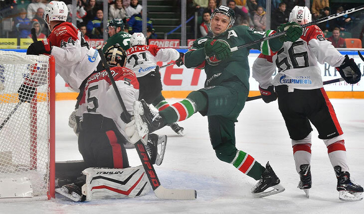 Сумасшедшая развязка у «Ак Барса» и «Авангарда»: пустые ворота, камбэк, снова пустые и штанга! ААААААА!