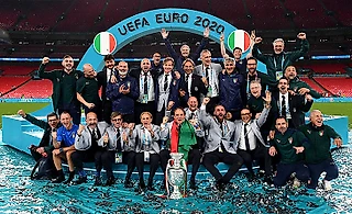 Эти волшебные ночи. Ровно 3 года назад сборная Италии выиграла Чемпионат Европы!