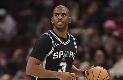 Крис Пол провел почти великую карьеру. Почти MVP, почти чемпион, почти сокрушитель династий