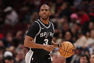 Крис Пол провел почти великую карьеру. Почти MVP, почти чемпион, почти сокрушитель династий