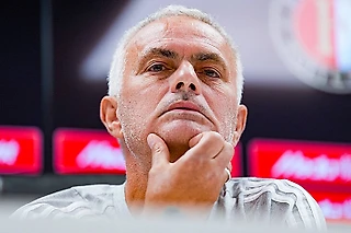 «Байер», «МЮ» или Саудовская Аравия? Где продолжит карьеру Моуринью