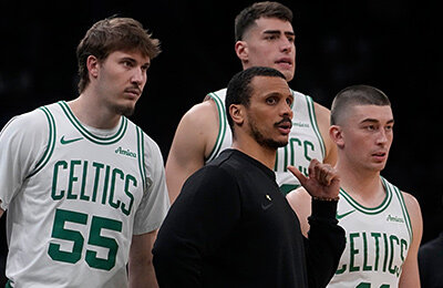 Атланта, Джо Маззулла, Дарко Раякович, Сан-Антонио, Джей Би Бикерстафф, Финикс, Детройт, Чарльз Ли, Митч Джонсон, Денвер, Шарлотт, Бостон, Джей Джей Редик, Куин Снайдер, Дэвид Адельман, Джордан Отт, Торонто, Лейкерс