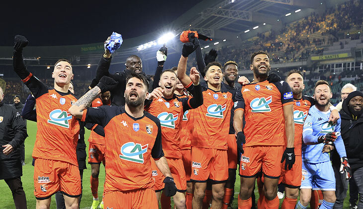 Лаваль, Зинедин Зидан, Франк Лебеф, Д2 Франция, Норди Мукиеле, Франсис Коклен, Серу Гирасси, Пьер-Эмерик Обамеянг