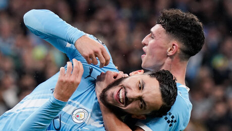 Яркие «Ливерпуль» с «Сити», Мбемо хорош с «Тоттенхэмом», «МЮ» запугает Ван де Вен. Что будет в туре АПЛ