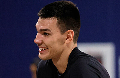 Броннислав против Владислава и полет Лахина в Пуэрто-Рико