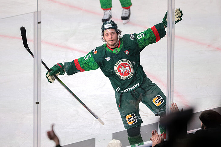 Фотография поста в ленте Неожиданный лидер «Ак Барса»: побил рекорд Зарипова и может уехать в НХЛ