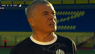 Медведев сыграл за «Амкал» – в 70 лет! 23 минуты, дважды сфолил и пообещал проставиться в ресторане