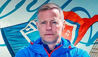 Каряка теперь с Бастой. Он почти 3 года в Медиалиге: ставил на место Тарасова, играл в Кубке России
