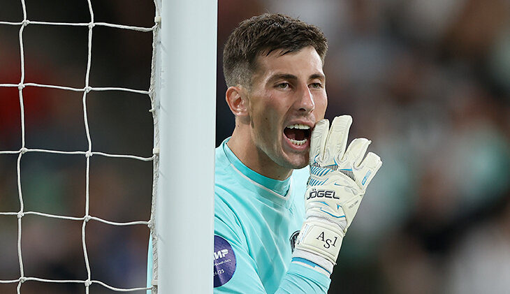 Агкацев идет к рекорду Овчинникова по сухарям. Уже 14 – а сколько нужно?