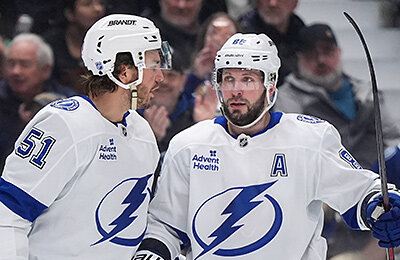 Нэтан Маккиннон, Никита Кучеров, Ванкувер, Тампа-Бэй, Коннор Макдэвид, Брэндон Хэйгл, Даррен Рэддиш, НХЛ