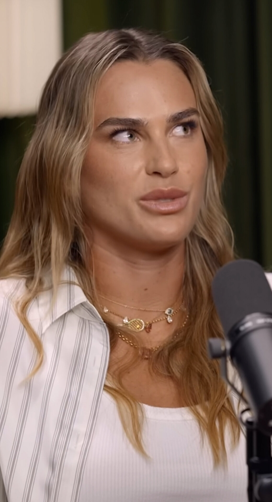 «Дома превращаюсь в котенка: только не обижайте». Истории Соболенко – о тусовках, отношениях и красоте Шараповой