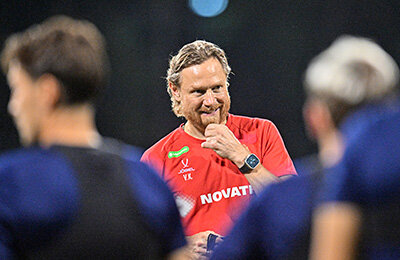 Сборная России по футболу, Валерий Карпин, сборная Пакистана