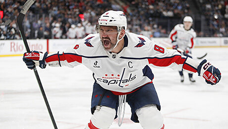 🎩 Второй хет-трик 40-летнего Овечкина! Накидал вратарю, который прежде от него не пропускал