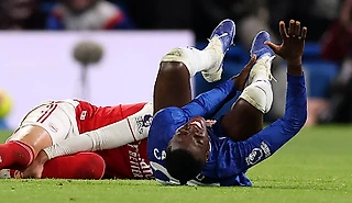 Кайседо зачем-то удалился с «Арсеналом». А ведь его все чаще называют лучшим опорником мира