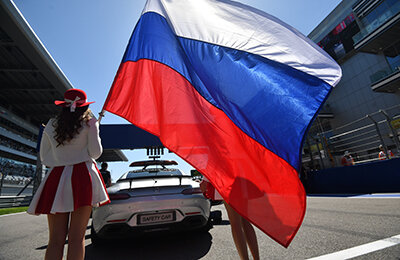 У России утечка топовых гонщиков: массовая смена флага и лицензий. Кто-то вообще останется?