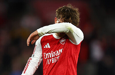 Росс Стюарт, премьер-лига Англия, Микель Артета, Ши Чарльз, Кубок английской лиги, Виктор Дьокереш, Кубок Англии, Арсенал, Саутгемптон