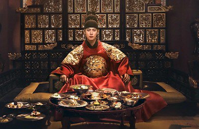 Шеф-повар тирана, Трейлеры фильмов, Сериалы