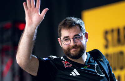 NAVI размазали Furia