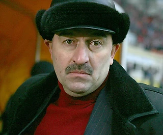 Как в России упускали титулы: Романцев топил Газзаева, «Ротор» сомневался в трезвости судьи, «Зенит» добивал фанат