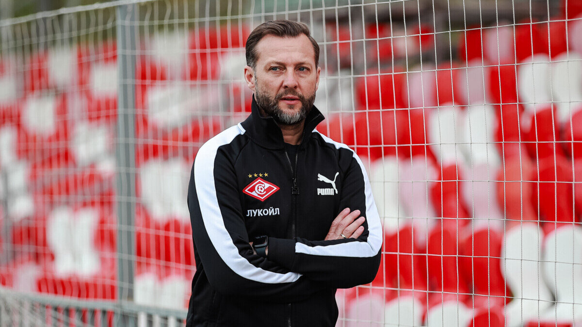 Романов включил в топ-5 игроков года лишь одного футболиста Спартака  Барко. Также он назвал Кордобу, Глушенкова, Головина и Батракова