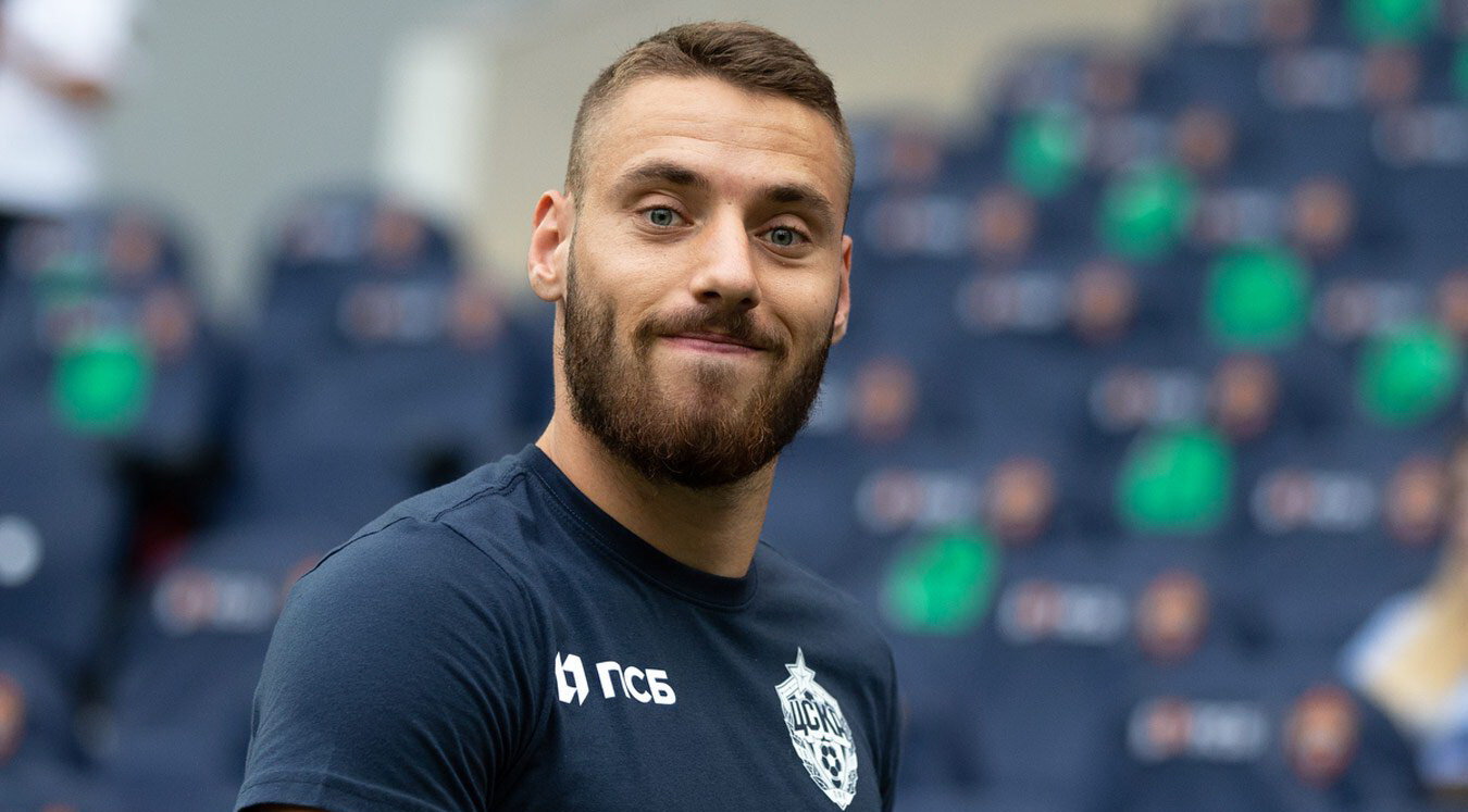 ФИФА обязала Вест Хэм перевести ЦСКА полную сумму 3-го транша и неустойку за Влашича. Атлетико Минейро должен заплатить армейцам за Фукса