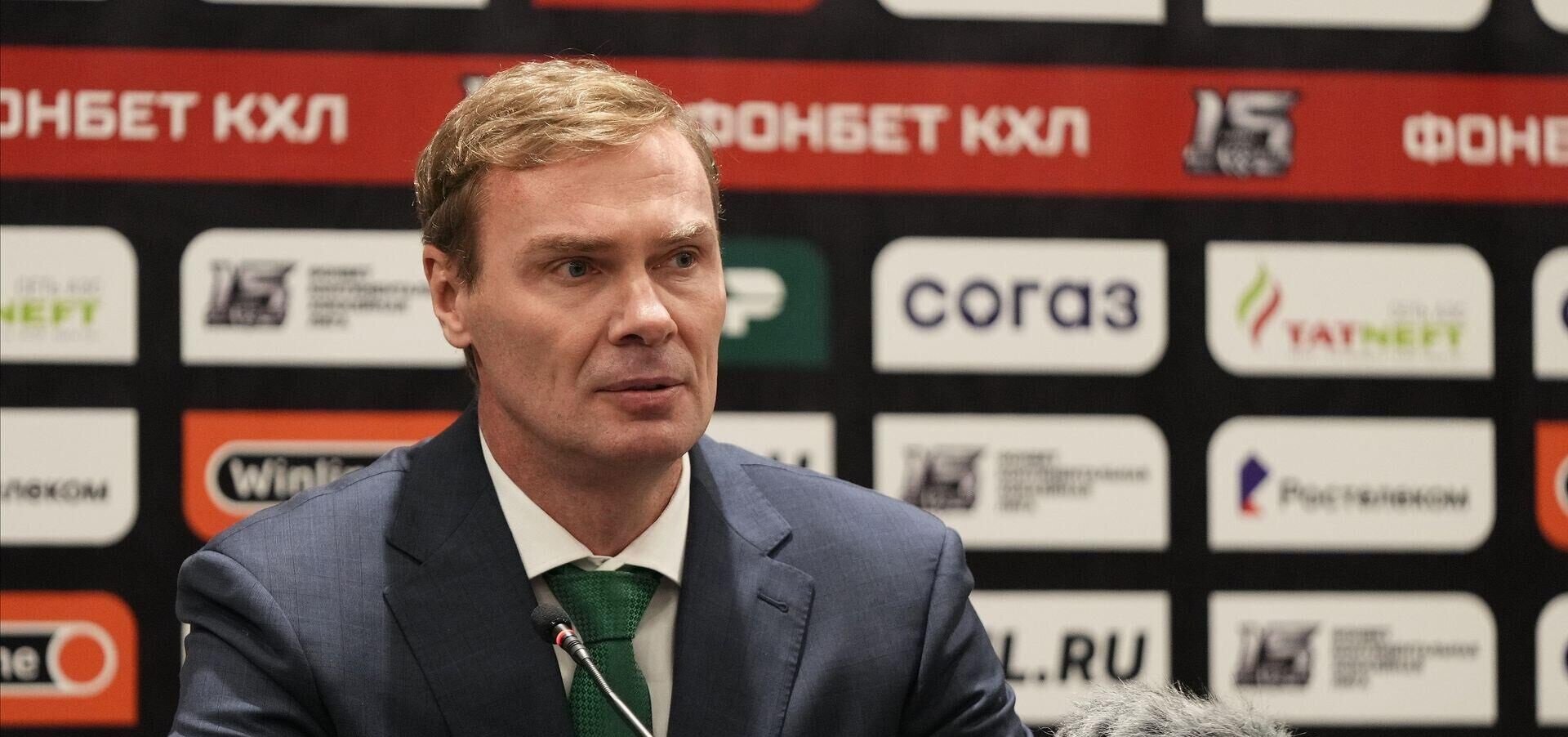 Козлов о том, что Салават много пропускает: У нас молодые защитники. Всей командой сейчас набиваем шишки, чтобы потом становиться сильнее