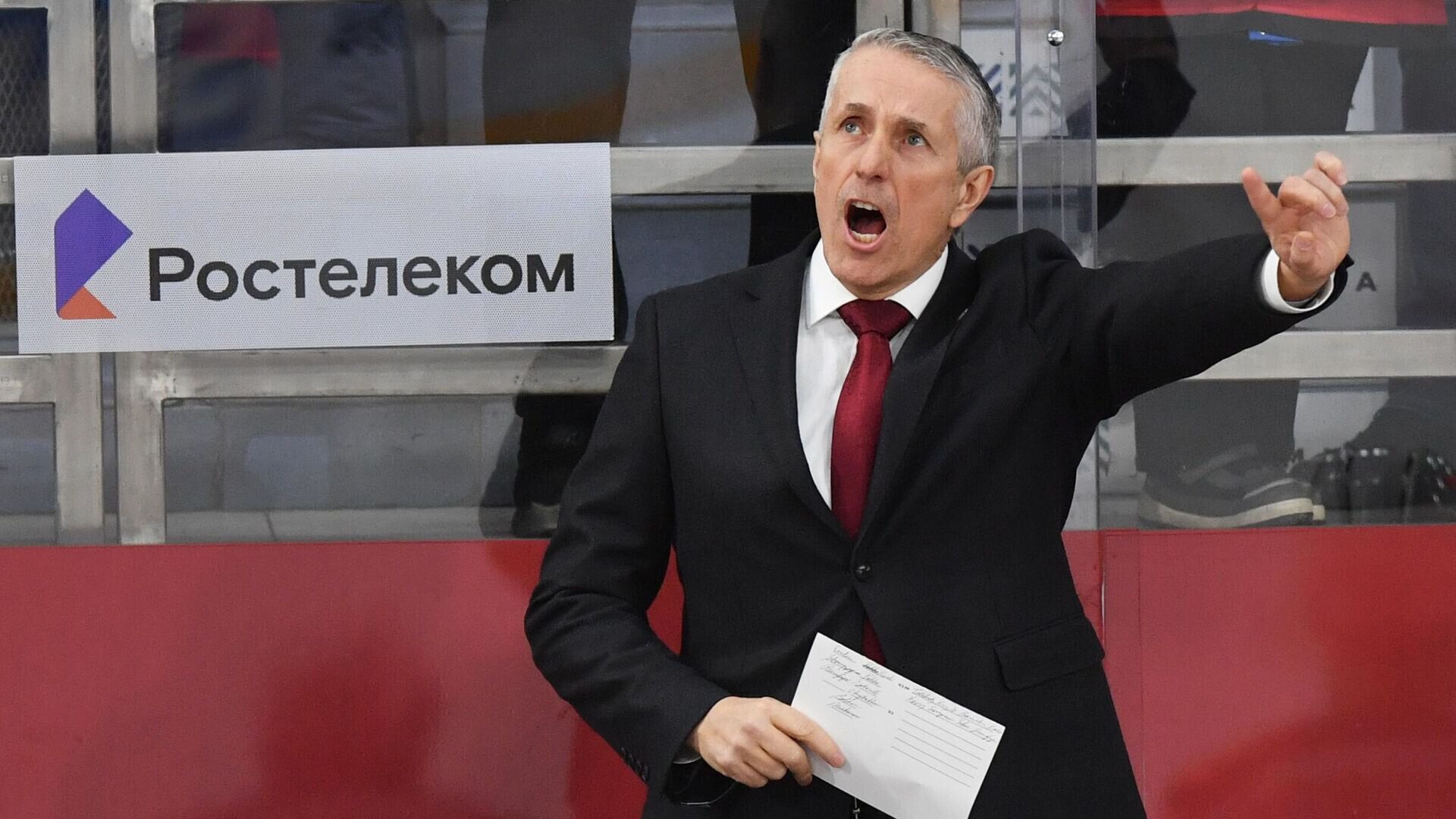 Локомотив проиграл 5 из 6 последних матчей сегодня 3:4 от СКА. Команда Хартли идет 3-й на Западе