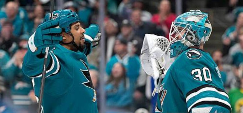 Аскаров отразил 32 из 34 бросков Ванкувера и стал 1-й звездой матча. Победа  8-я в последних 10 играх (94,3% сэйвов на отрезке)