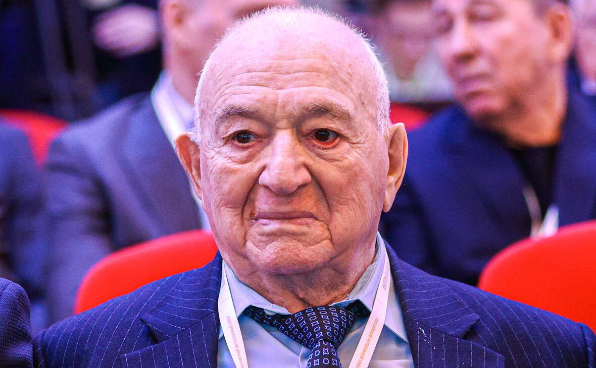 Фетисов о смерти Симоняна: Он был примером того, как нужно относиться к спорту и своей стране. Очень хороший человек. Нам остается приводить его в пример другим поколениям