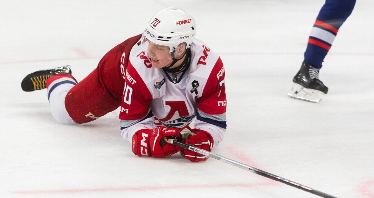 Егор Сурин: У каждого повара свои рецепты, но едим мы, по сути, одно и то же, приготовленное разным способом. Так и в хоккее  нужно слушать, брать у тренера все лучшее