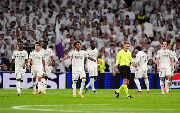 Итурральде о пенальти Ман Сити: Хватать можно, удерживать, мешать продвигаться вперед нет, а именно это и делал Рюдигер с Холандом. Это 11-метровый