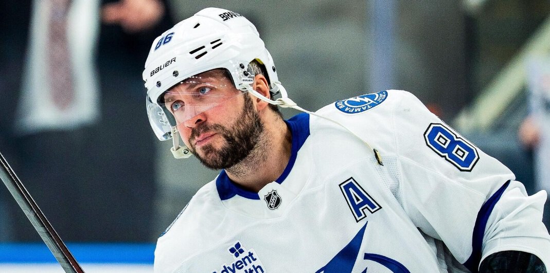 Кучеров остался без очков впервые за 10 игр: 1 бросок и минус 1 за 26:35 с Айлендерс. У него 32 очка в 24 матчах в сезоне