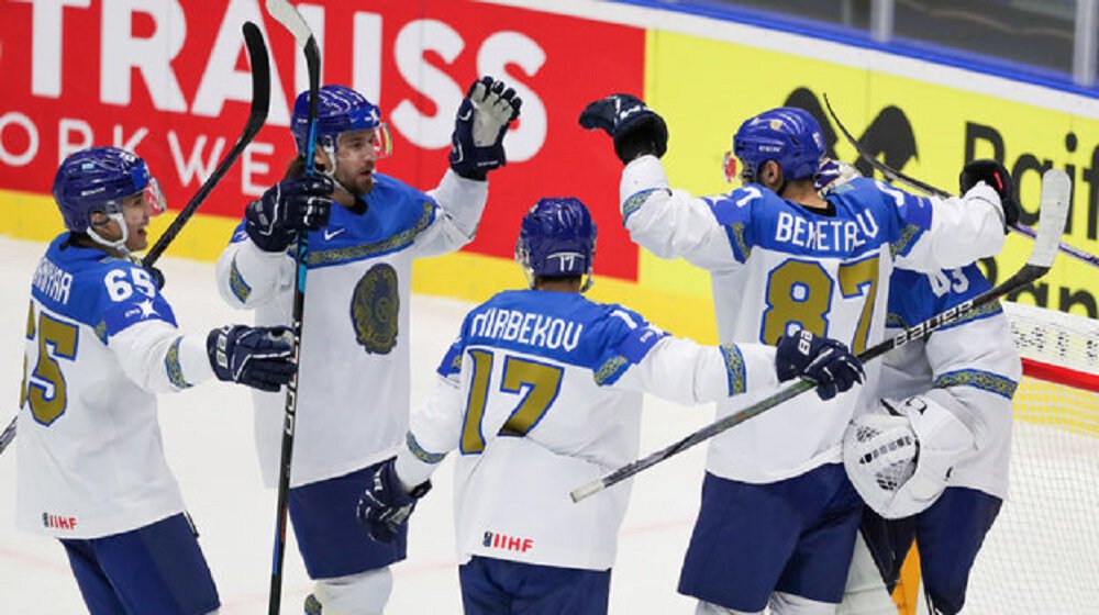 Швеция со счетом 35:5 перебрасывает Казахстан после двух периодов в матче ЧМ-2024