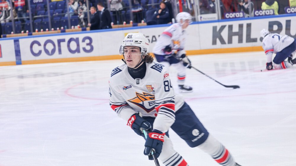 У Металлурга 24 победы в 32 матчах после 5:2 с Барысом. Команда Разина с отрывом в 8 очков лидирует на Востоке