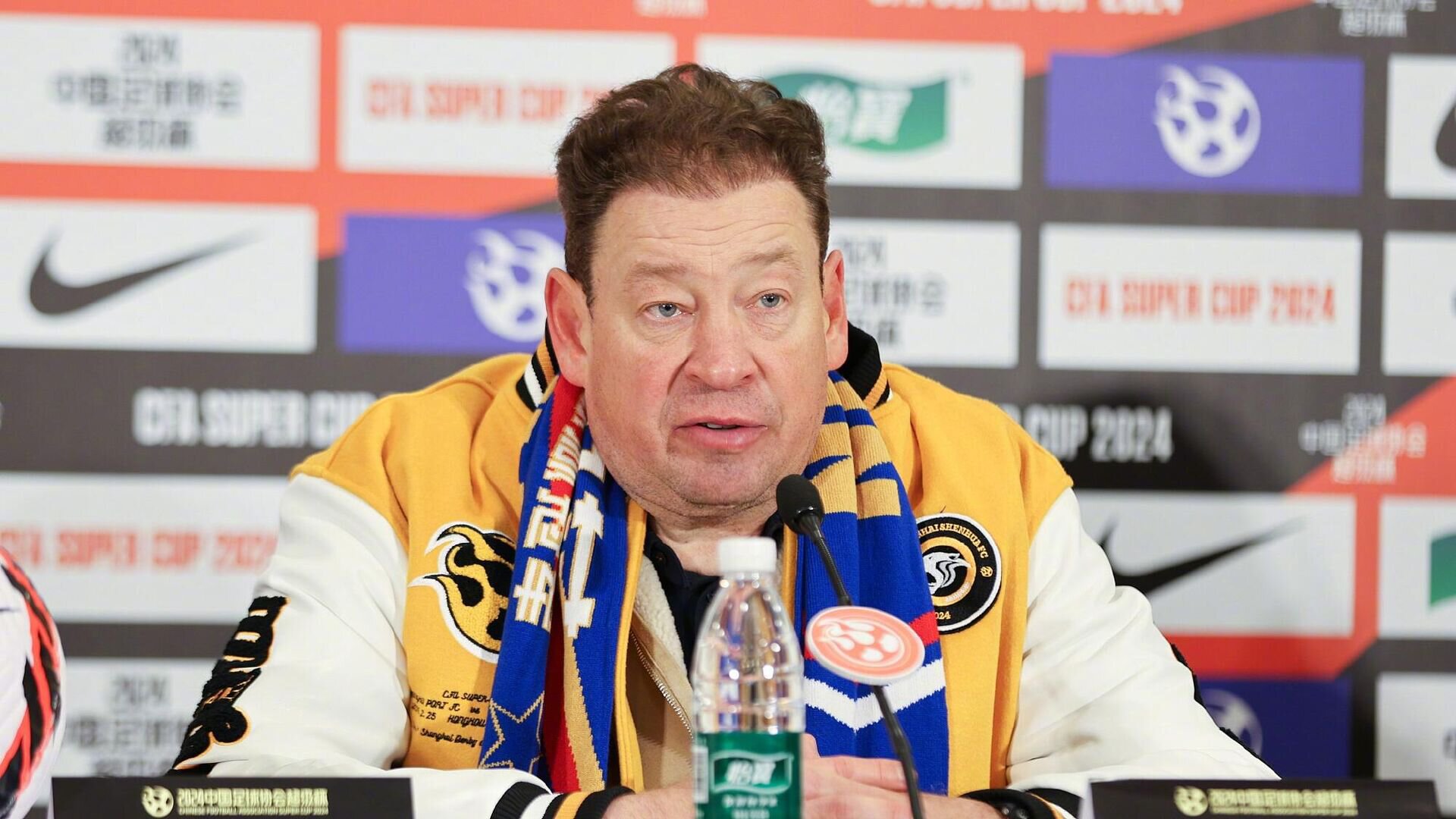 Андрей Талалаев: Журя Гусева, Слуцкий не замечает бревна в собственном глазу. Это не по-мужски. Устанавливать нормы морали могут люди, которые сами их не нарушают