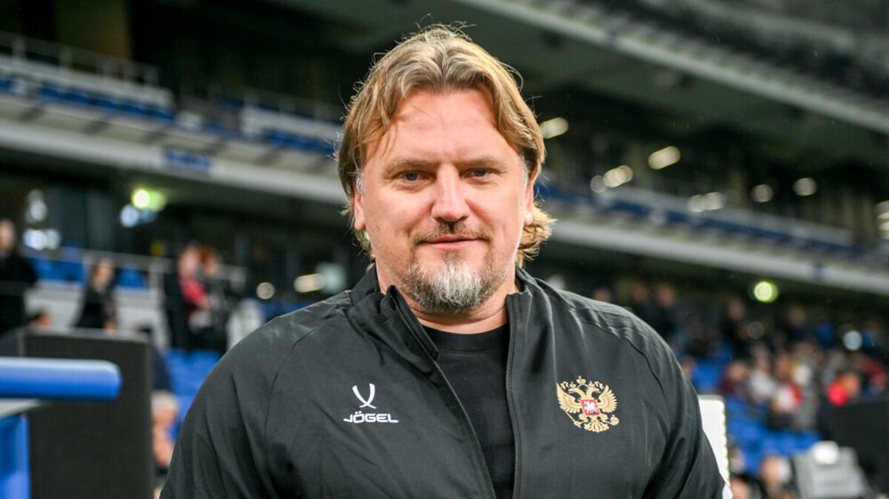 Дмитрий Булыкин: Если платить игрокам в 2-3 раза меньше, качество российского футбола не изменится. Не вижу ничего плохого в том, что богатые клубы начнут скупать лучших россиян