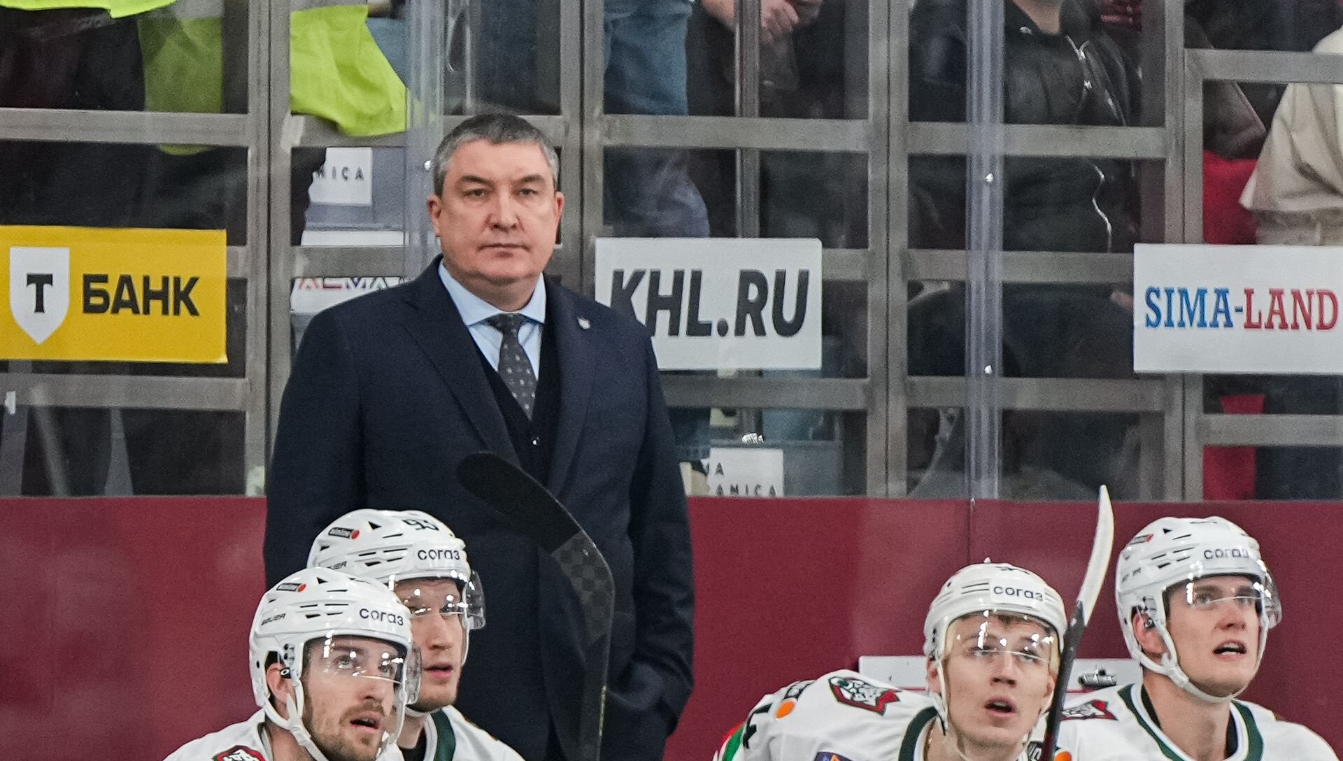 Ак Барс отыгрался с 0:2 и победил Шанхай, Барабанов сравнял счет и забил победный буллит. Команда Гатиятулина  2-я на Востоке