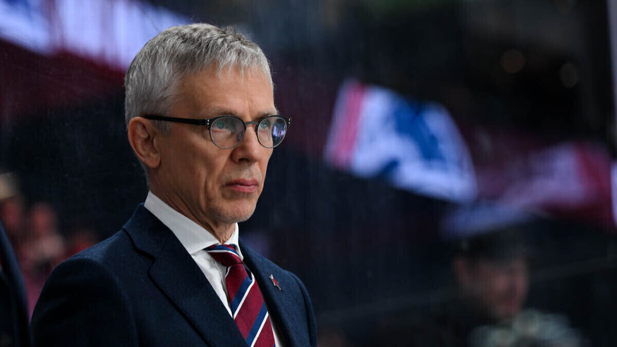 Ларионов о питании: Торт на день рождения в последний раз ел в СССР. У меня все простое  зеленые продукты, помидоры и яйца свободного выгула. Это когда куры не в загоне