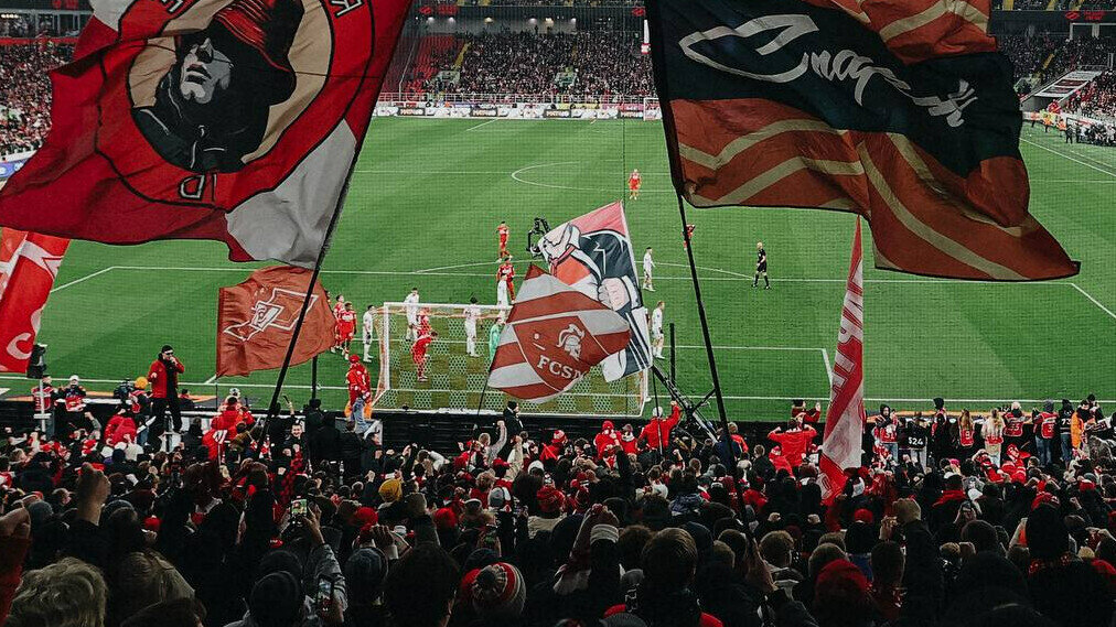 Спартак об избиении фаната ЦСКА: Содействуем правоохранительным органам. Вместе с тем считаем, что клубы должны работать с болельщиками в вопросах поведения на гостевых матчах