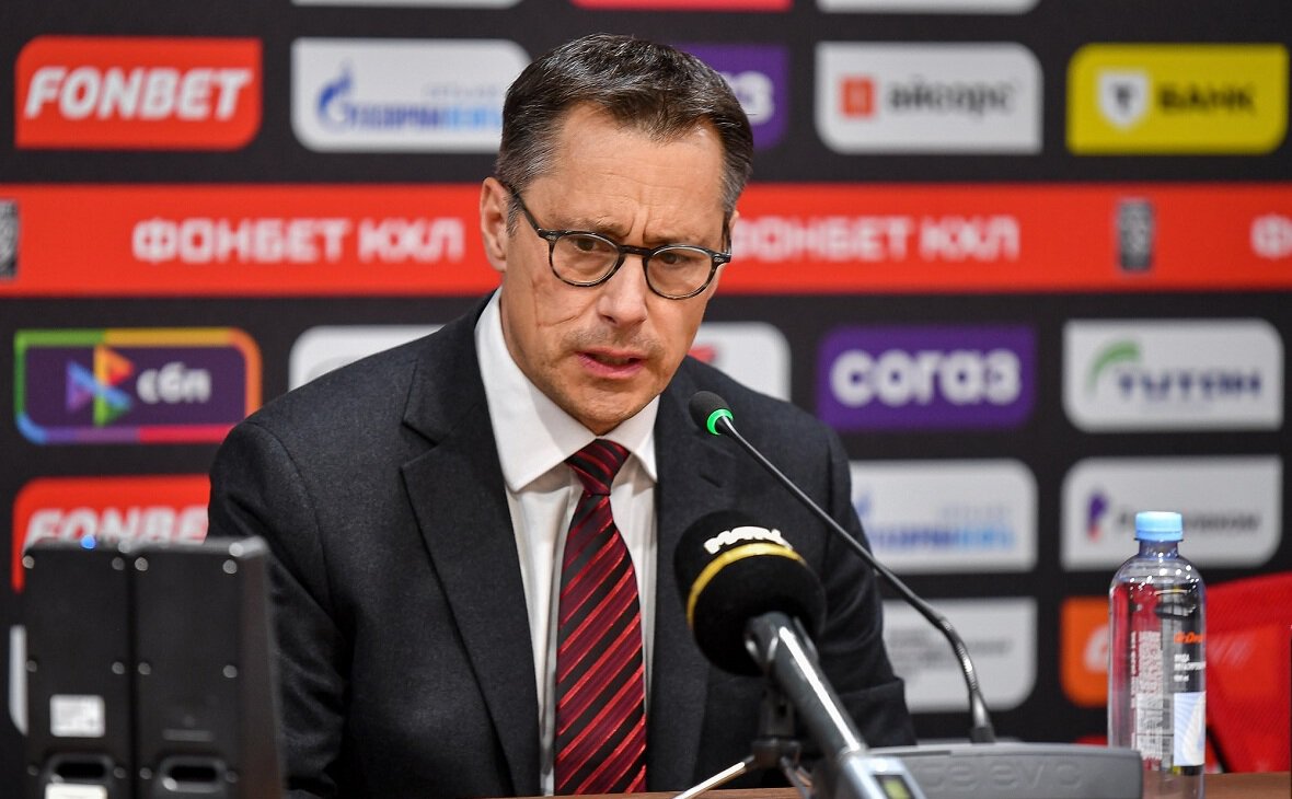 Ги Буше после 3:2 с Трактором: Мы были голодны до победы. Видно, что ребята растут. Пока мы лишь коллектив людей, нам далеко до команды, но мы строим ее по кирпичикам