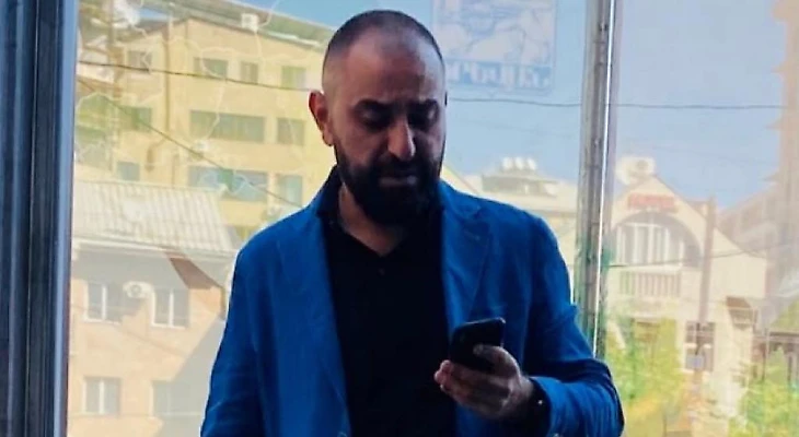 Фотография взята из, предположительно, инстаграма Арама