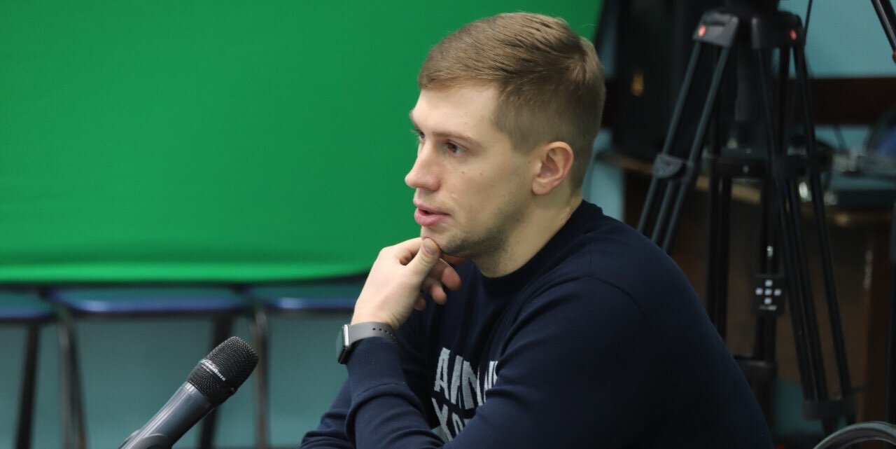 Амур о матче с Куньлунем: Просим КХЛ ТВ назначить профессионального комментатора. Божко, например