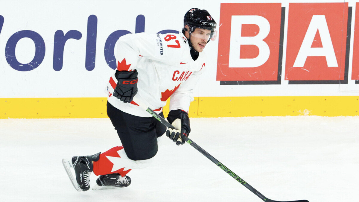 Гретцки, Лемье, Кросби, Линдрос, Бержерон, Даути, Бродер и Прайс  в символической сборной Канады из игроков НХЛ на ОИ по версии NHL.com