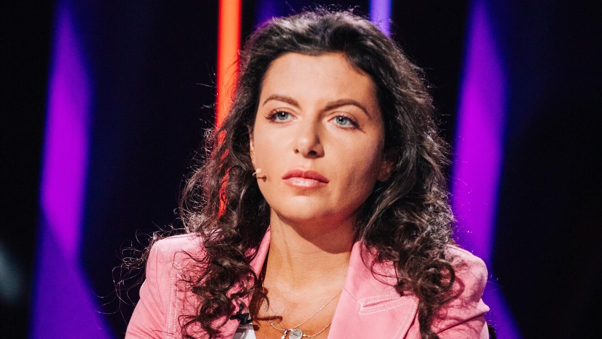 Маргарита Симоньян о смерти Симоняна: Потрясающую прожил жизнь, всем бы такую. Царство Небесное... Мы не родственники, просто однофамильцы