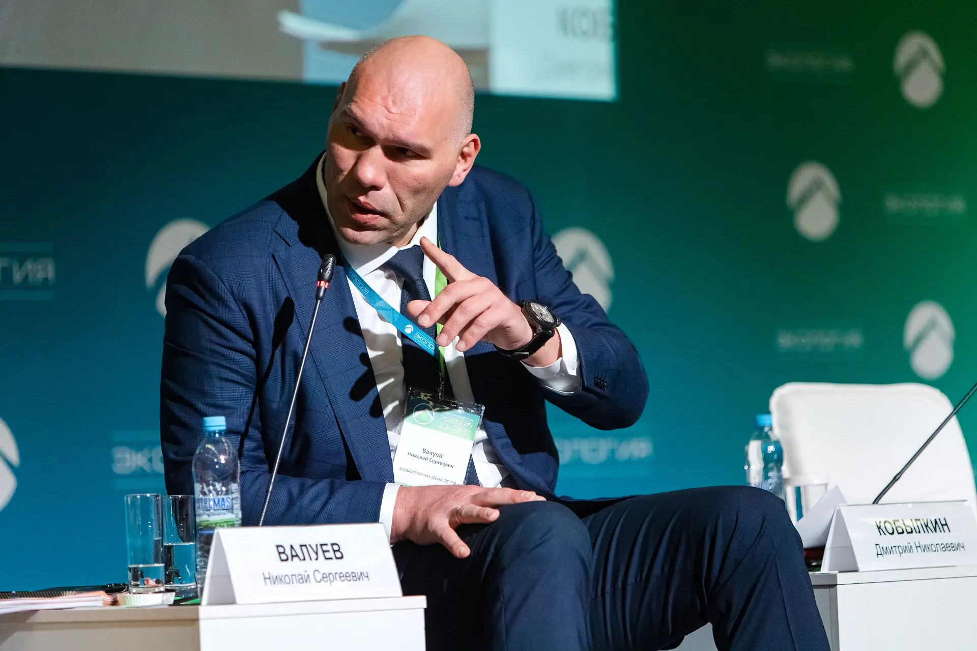 Депутат Валуев о словах Гашека про россиян в НХЛ: Пусть хоть самосожжение устроит. Его заявления не будут отвлекать адекватных людей