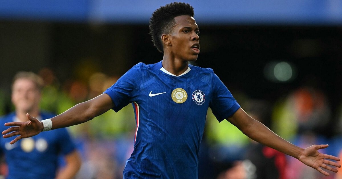 Мареска призвал не сравнивать Эстевао и Ямаля с Роналду и Месси: Это слишком большое давление для таких молодых ребят