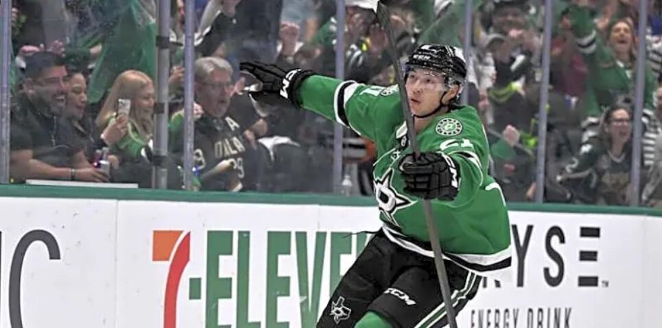 Робертсон забил в 7-м матче подряд и побил рекорд Далласа. У него 116 на отрезке и 31 очко в 23 играх в сезоне